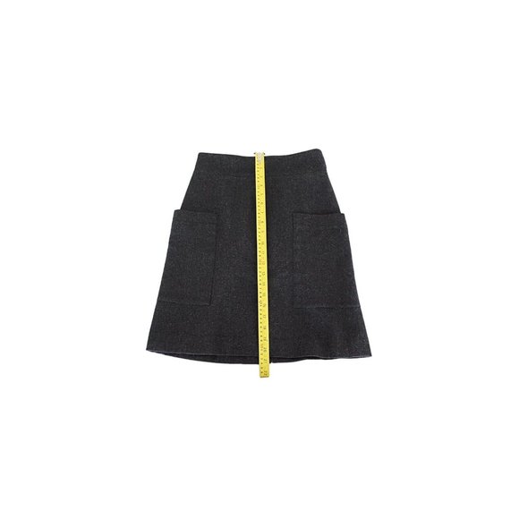 Elegant Black Women's Skirt - Picture 4 of 8